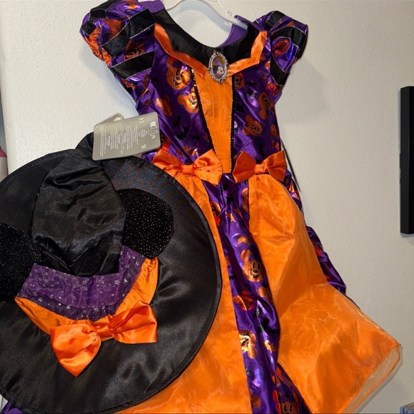 Disney Store Minnie Mouse Witch Halloween Costume Dress Size 5/6 new - Picture 1 of 11